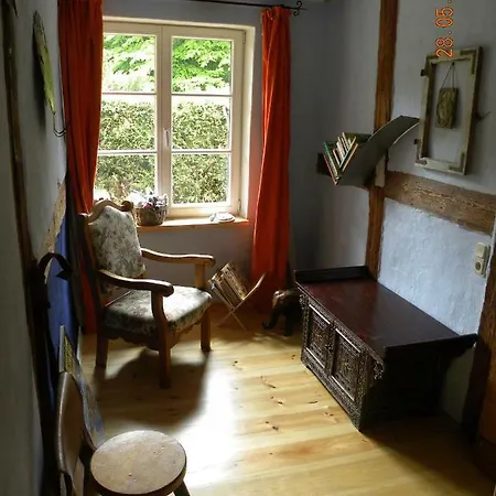 Nyaraló Historisches Kuesterhaus Reetdachtraeume Putzar